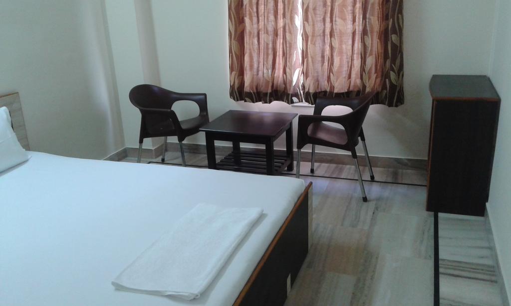 Madhav Guest House جايبور الغرفة الصورة